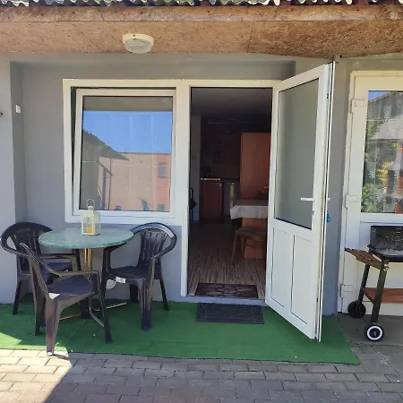 Wynajem Pokoi Jaroslaw Homestay Wladyslawowo