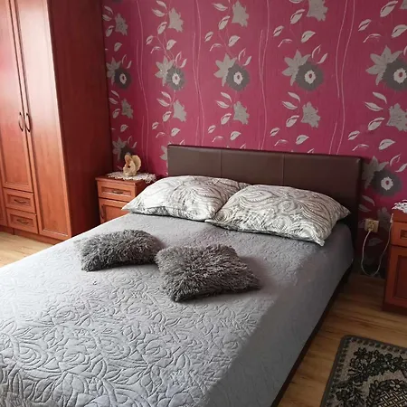 Wynajem Pokoi Jaroslaw Homestay