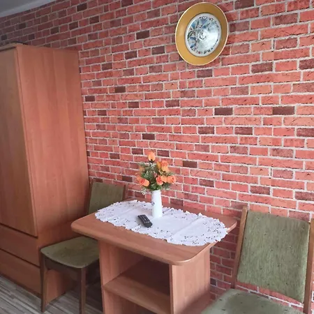 Homestay Wynajem Pokoi Jaroslaw *